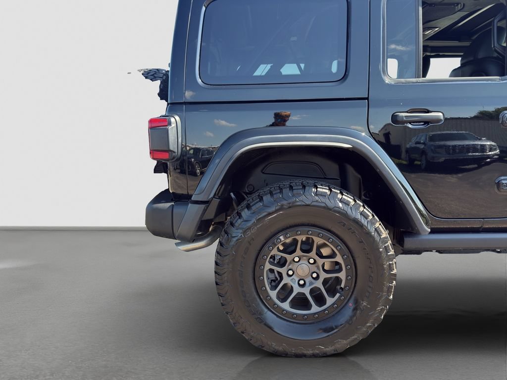 Used 2022 Jeep Wrangler Unlimited Rubicon w/ Xtreme Recon 35" Tire Package AWD/4WD image 22
