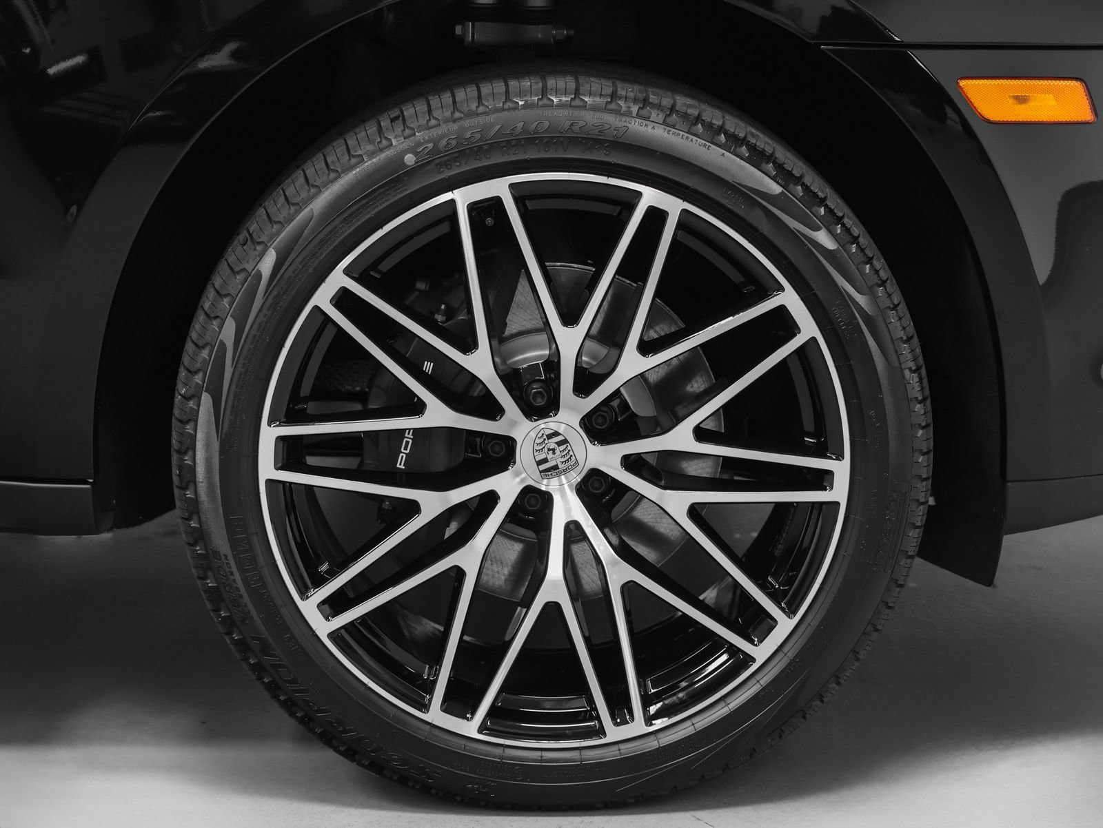 New 2026 Porsche Macan Turbo AWD/4WD image 17