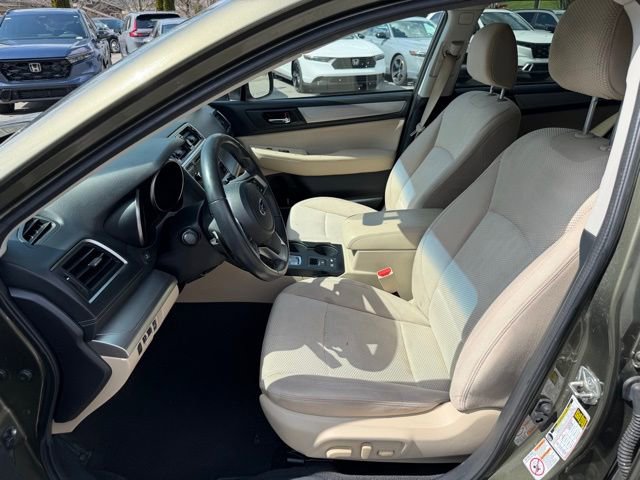 Used 2019 Subaru Outback 2.5i Premium image 16