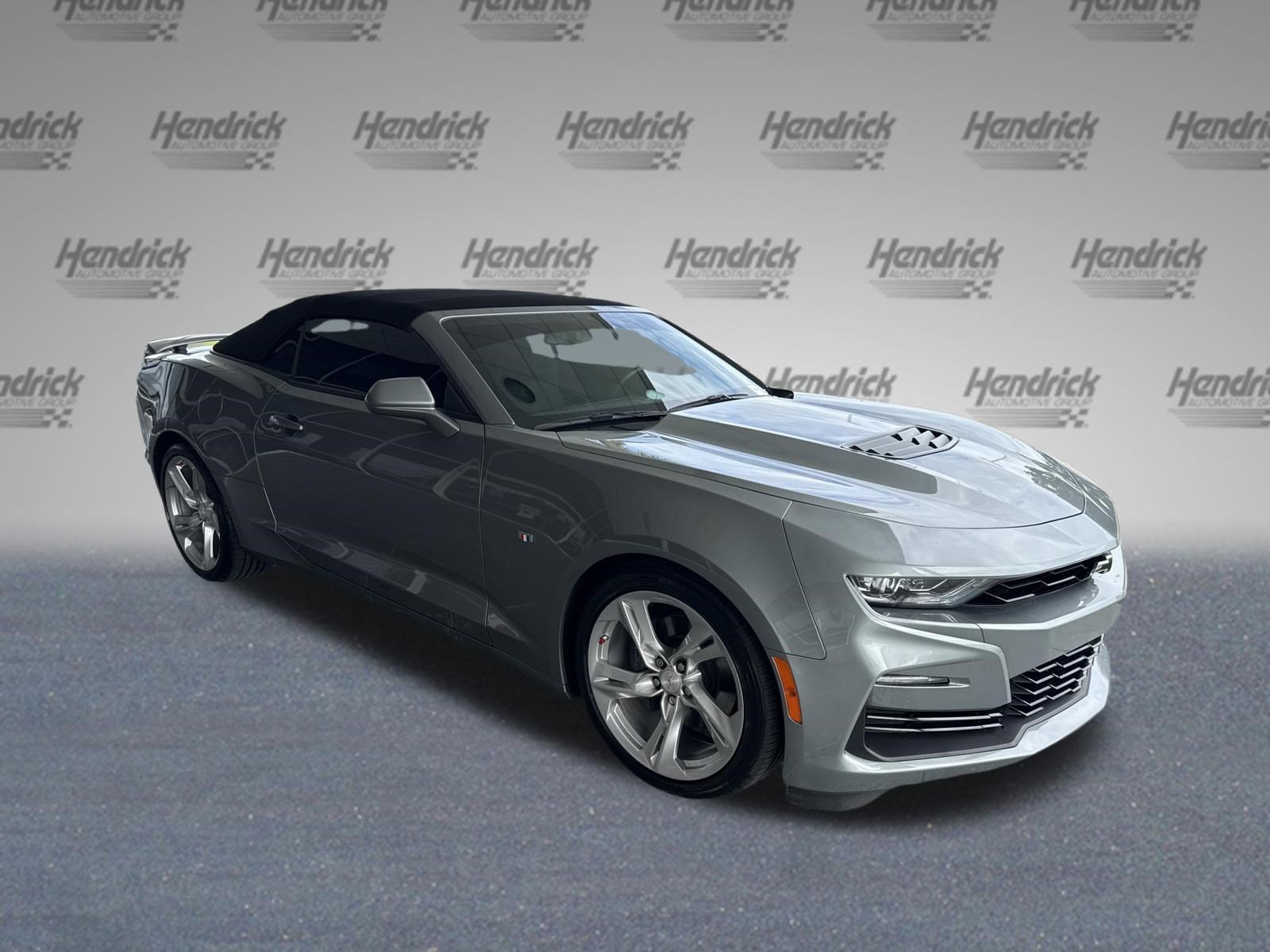 Used 2023 Chevrolet Camaro SS RWD image 2
