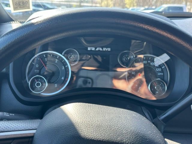 Used 2024 RAM 3500 Tradesman w/ Chrome Appearance Group image 25