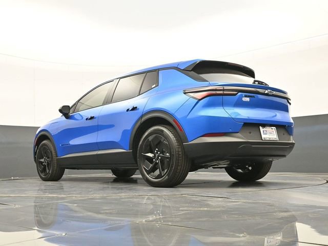 New 2026 Chevrolet Equinox EV LT w/ Midnight Package image 40