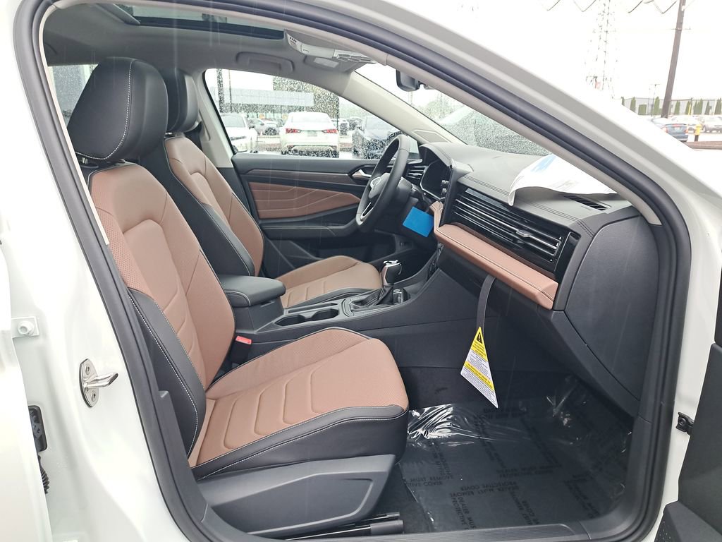 New 2026 Volkswagen Jetta SEL FWD image 17