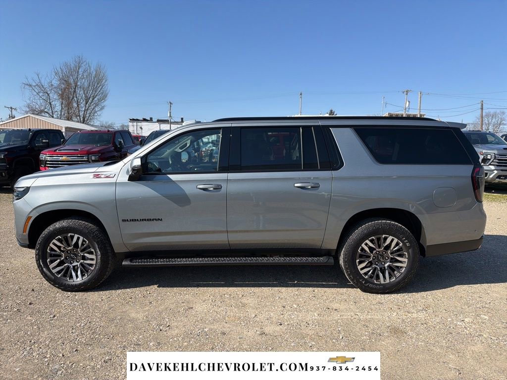 Used 2026 Chevrolet Suburban Z71 w/ Comfort Package AWD/4WD image 2