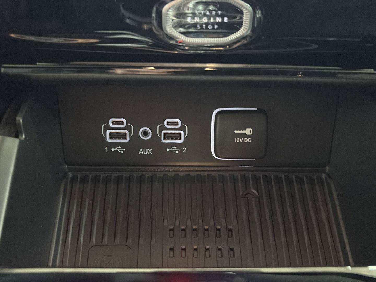 New 2026 Jeep Grand Cherokee Limited AWD/4WD image 16