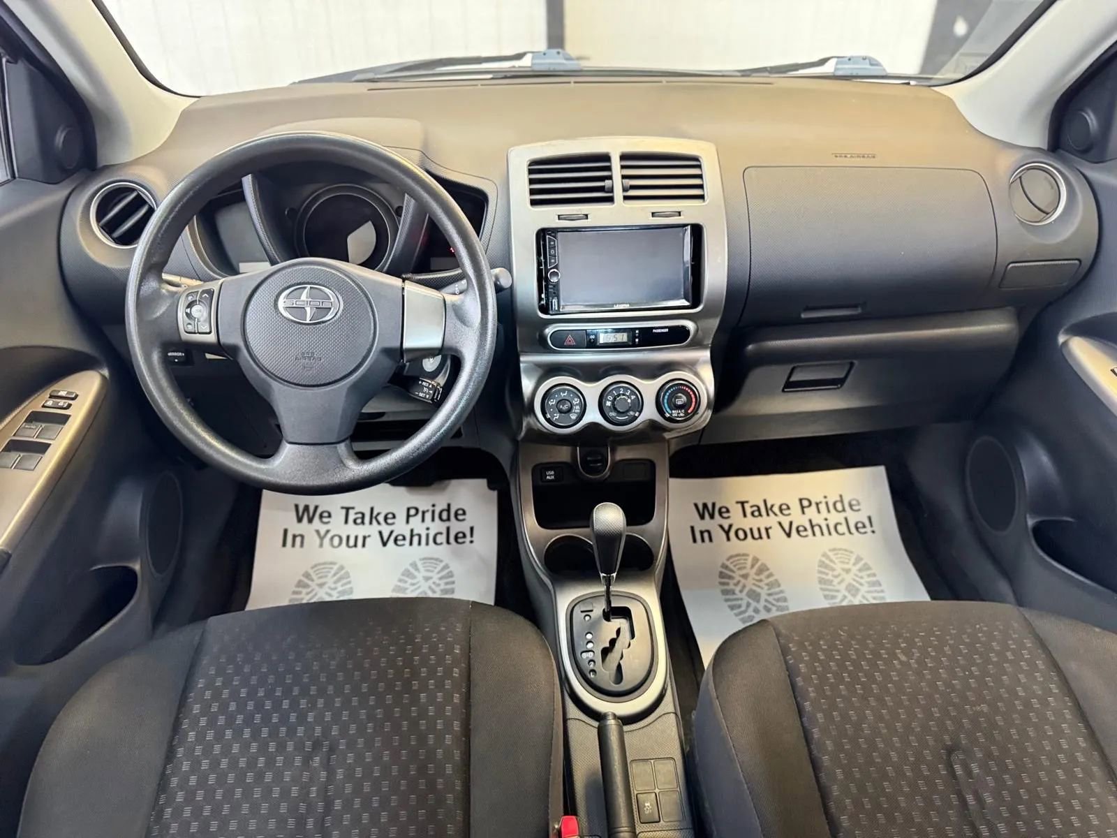 Used 2011 Scion xD Hatchback 4D image 36