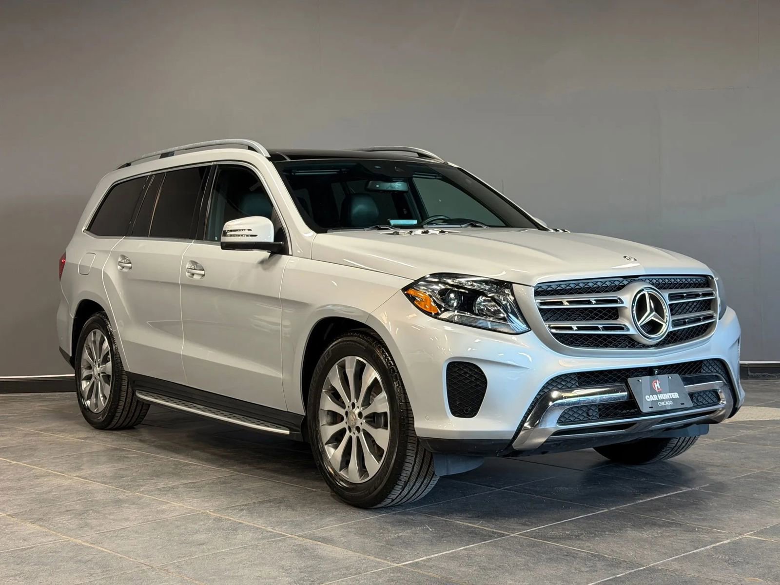 Used 2017 Mercedes-Benz GLS 450 4MATIC image 3