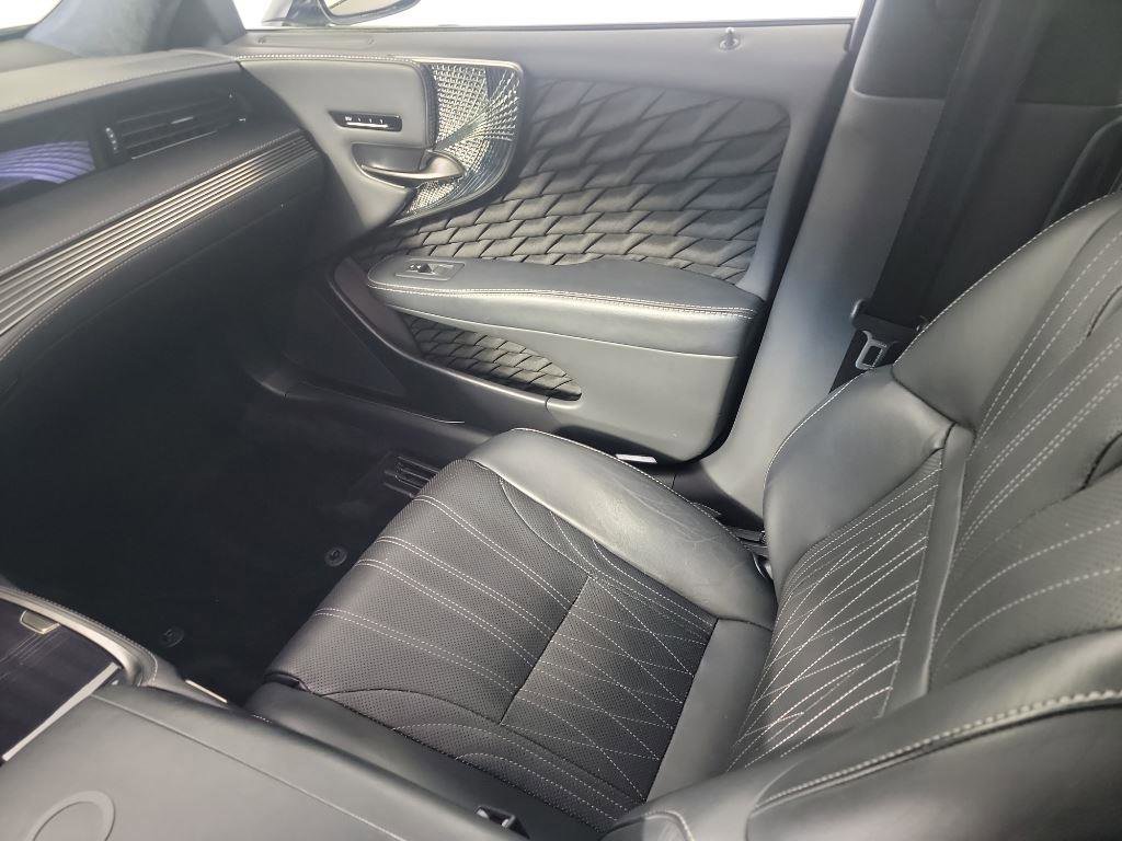 Used 2019 Lexus LS 500h AWD image 23