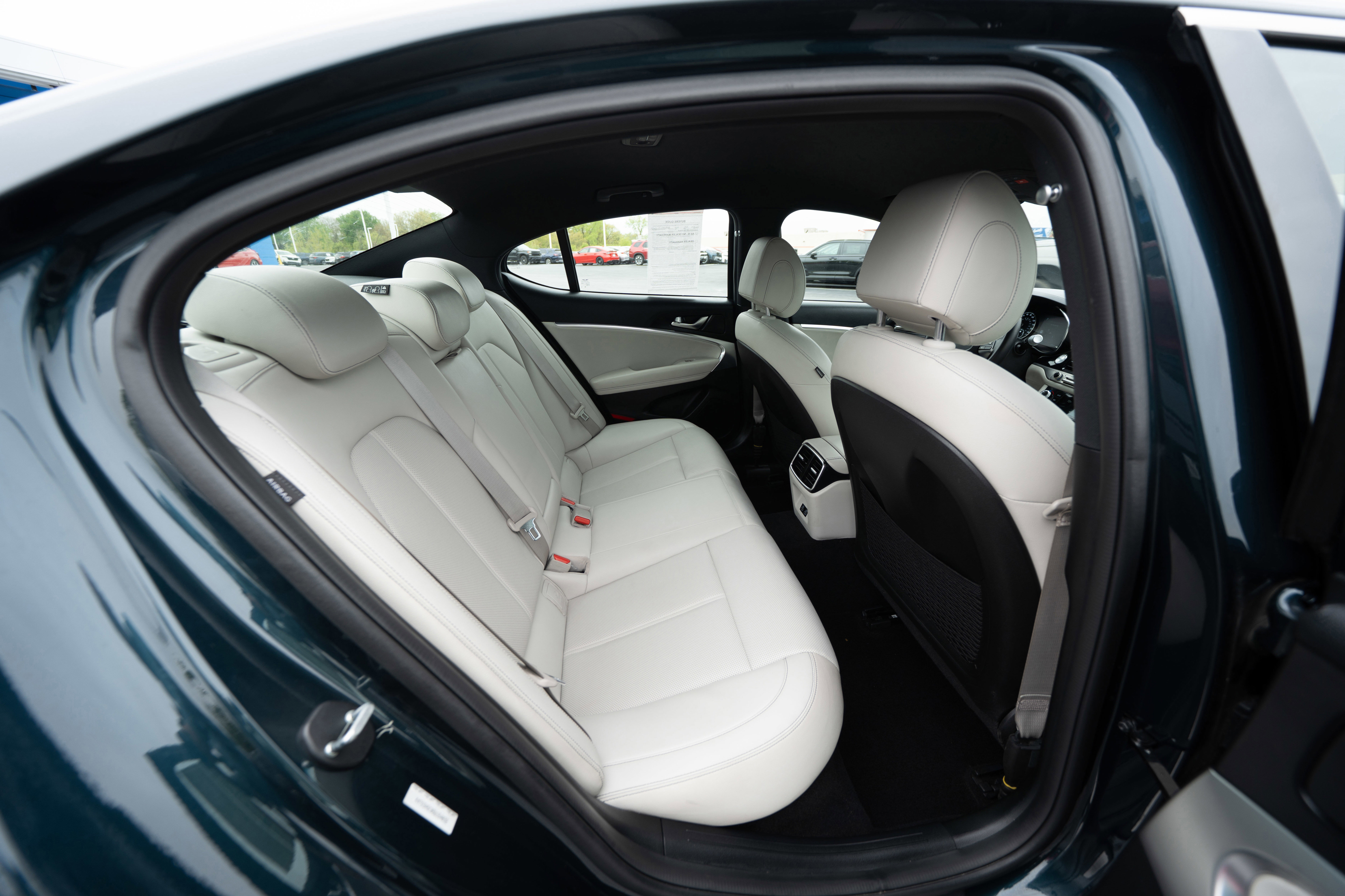 Used 2025 Genesis G70 2.5T RWD image 24