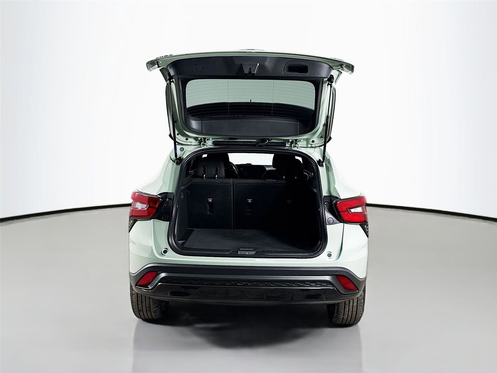 Used 2024 Chevrolet Trax RS w/ Driver Confidence Package image 25