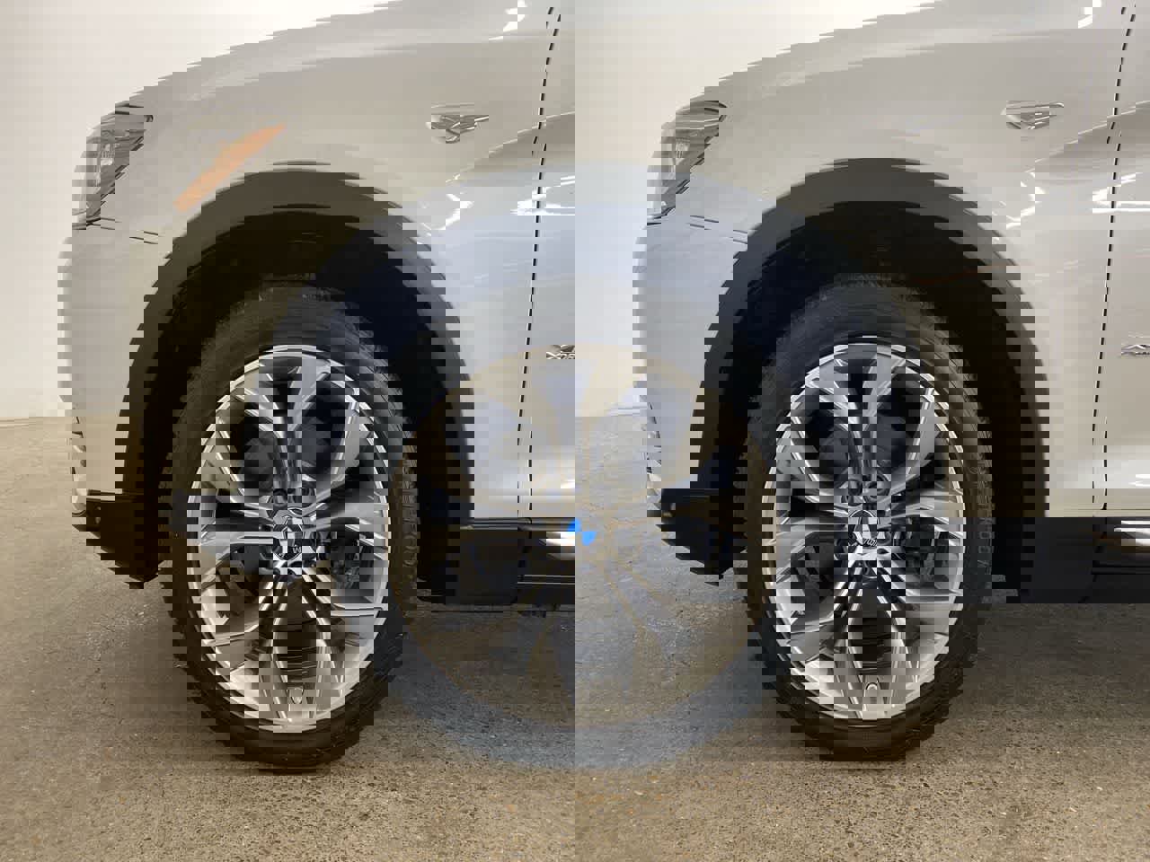 Used 2016 BMW X3 xDrive28d image 11