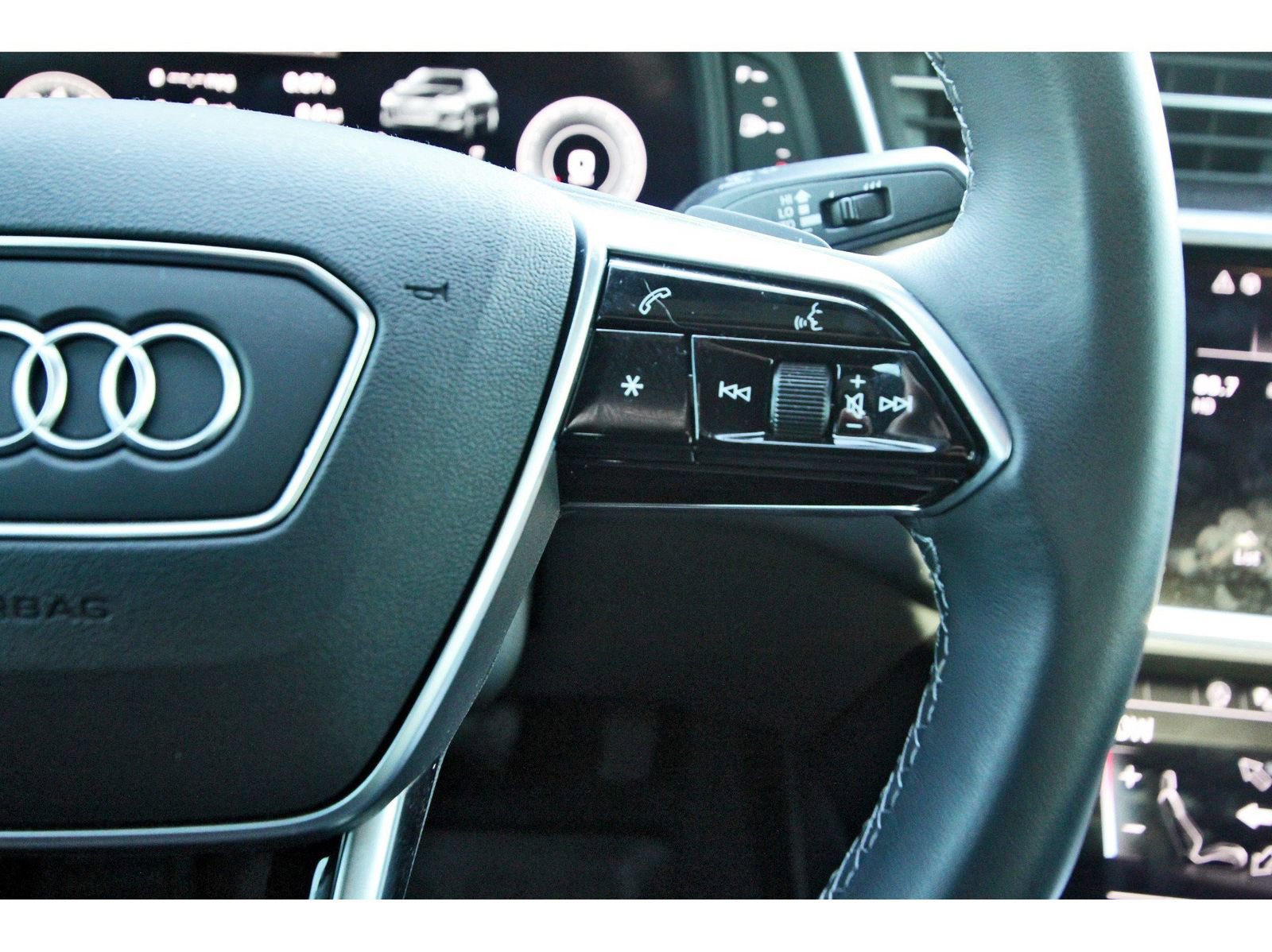 Used 2023 Audi A6 3.0T Prestige w/ Prestige Package image 19