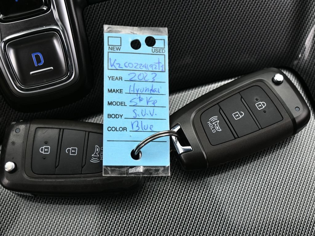Used 2023 Hyundai Santa Fe SE FWD image 26