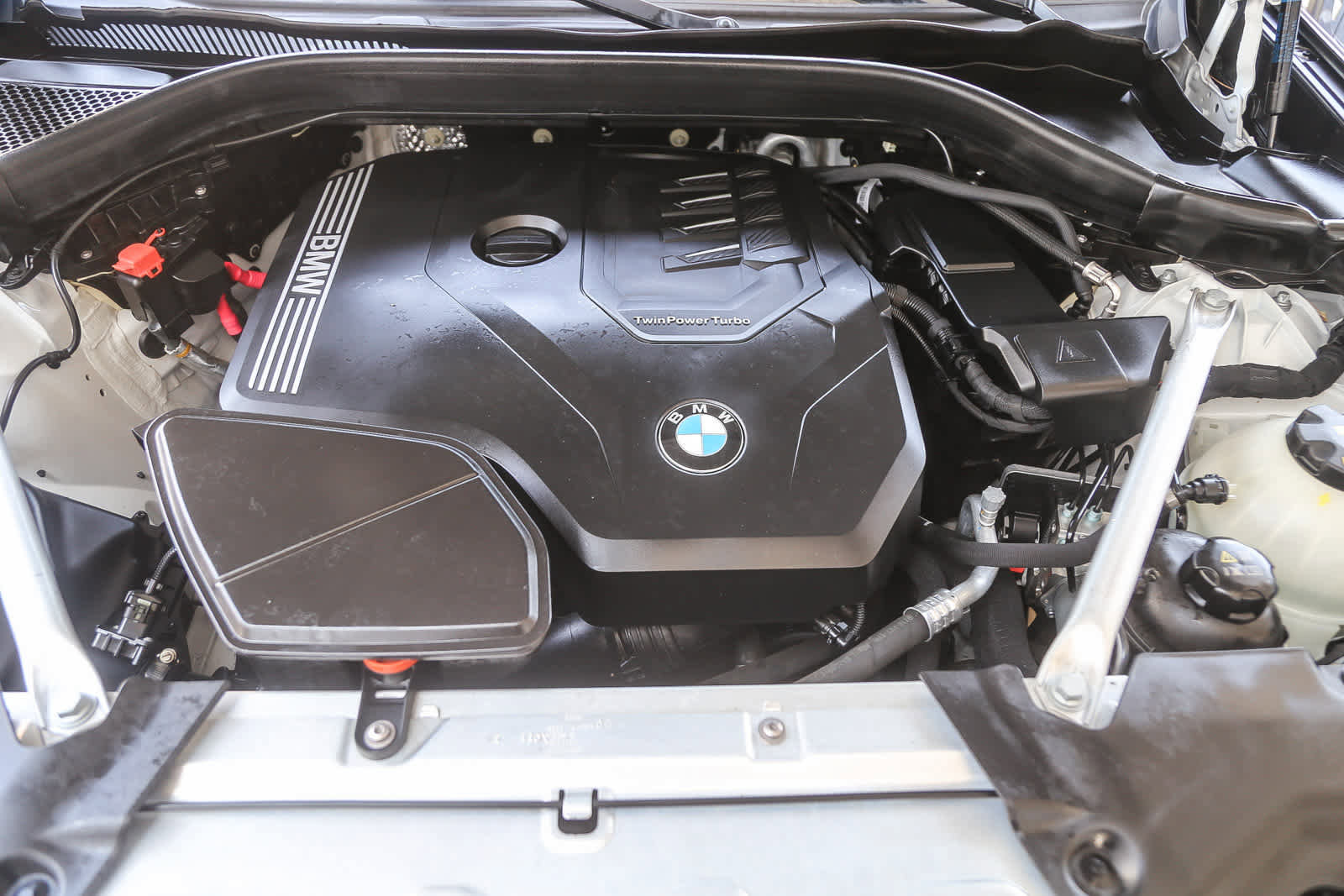 Certified 2023 BMW X4 xDrive30i w/ Premium Package image 24