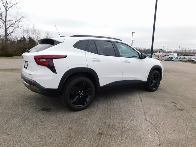 New 2026 Chevrolet Trax ACTIV w/ Driver Confidence Package image 3