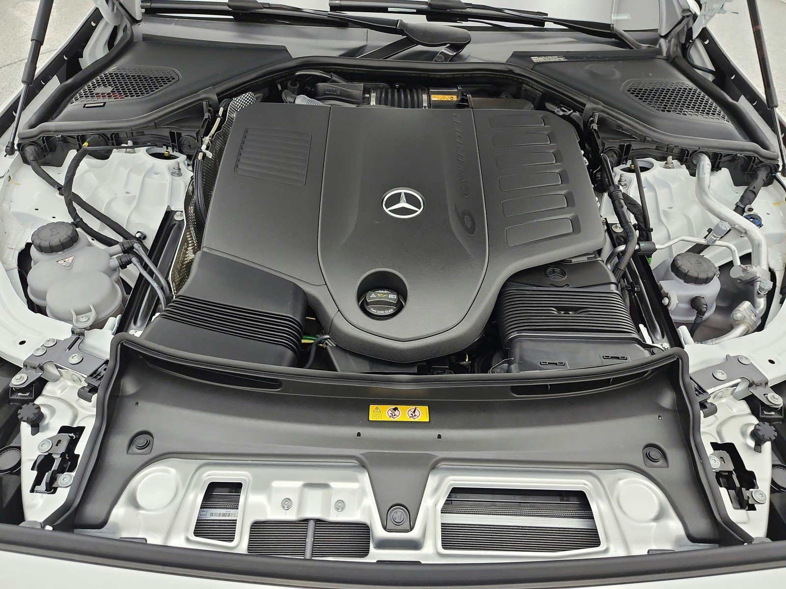 New 2027 Mercedes-Benz E 450 4MATIC All-Terrain Wagon image 12