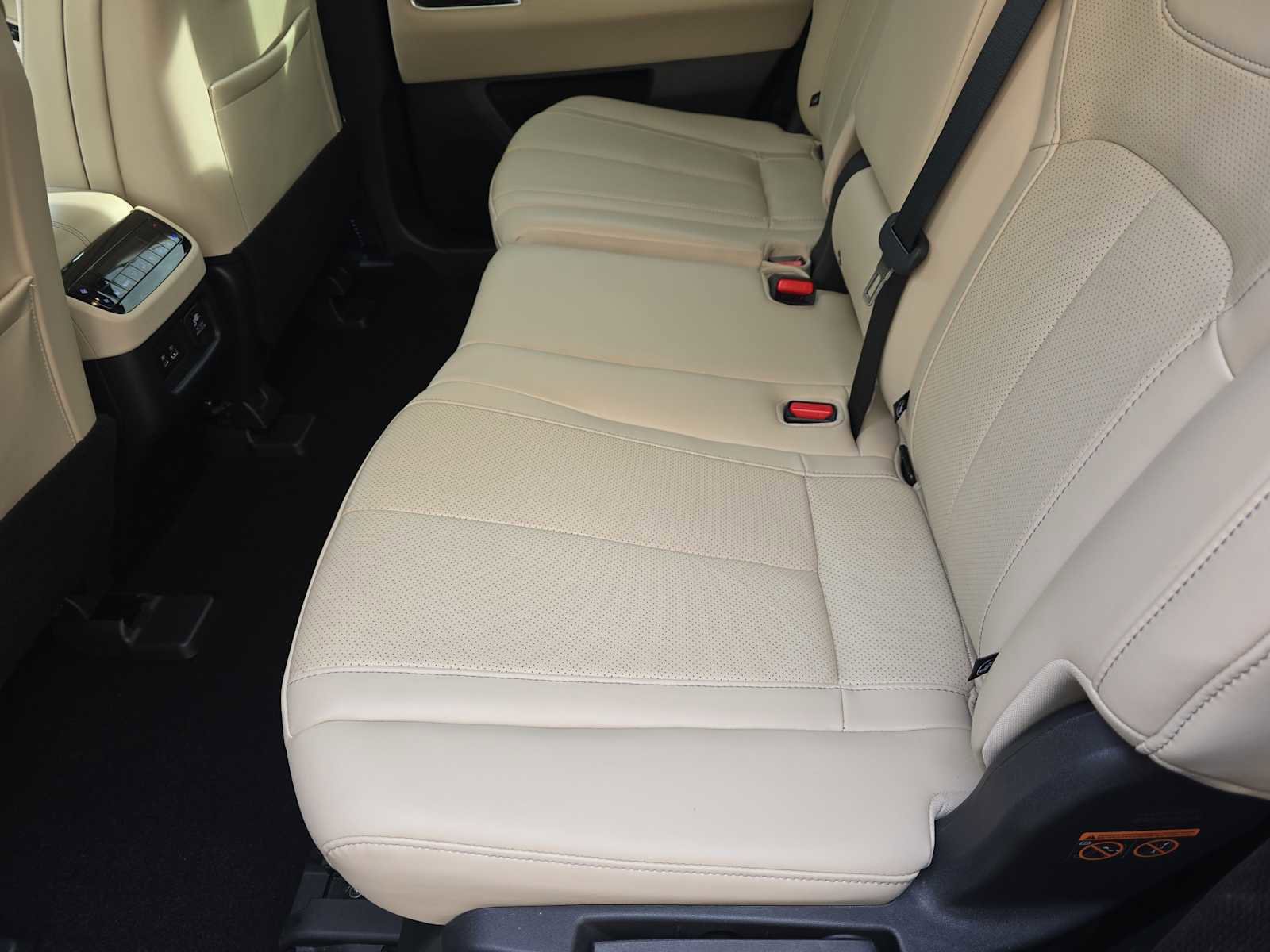 Used 2022 INFINITI QX60 Sensory w/ Cargo Package image 13