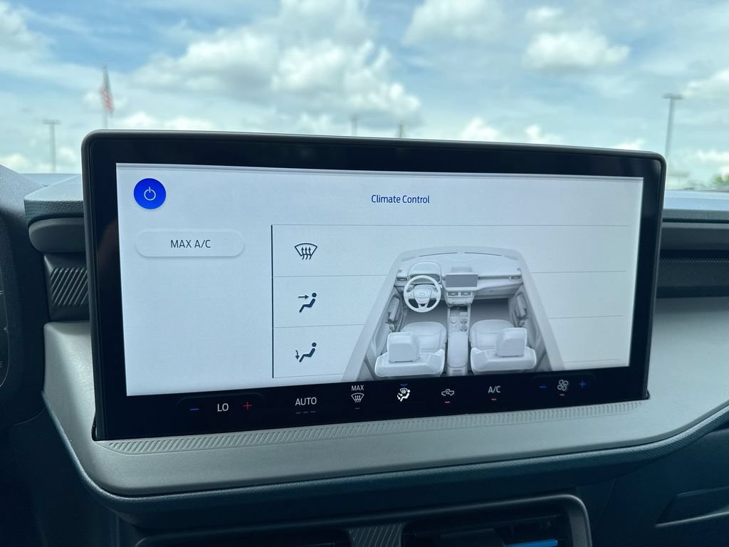 New 2026 Ford Maverick Lobo AWD/4WD image 19