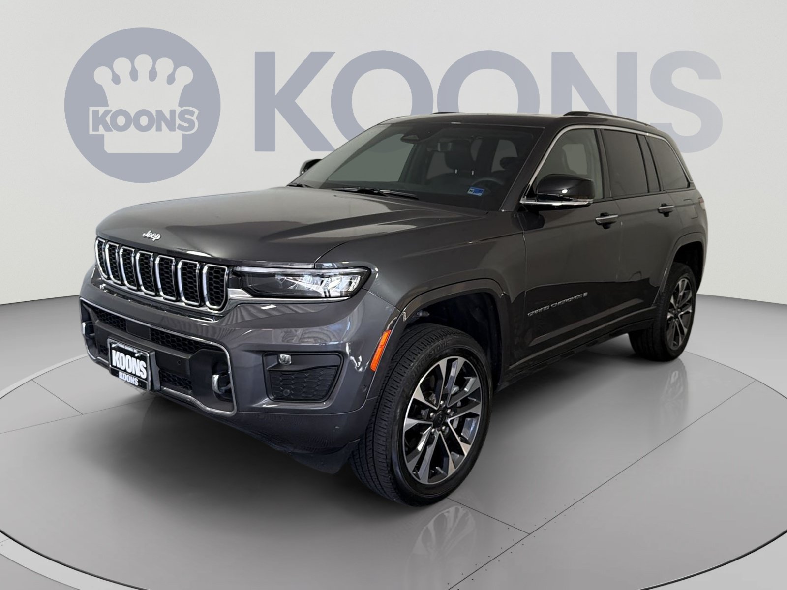 Used 2023 Jeep Grand Cherokee Overland w/ Luxury Tech Group IV