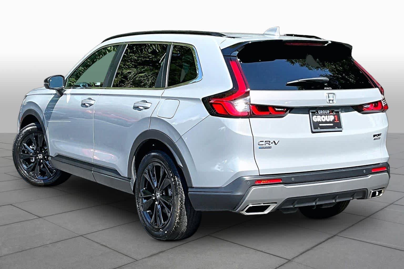 Used 2024 Honda CR-V Sport Touring image 12