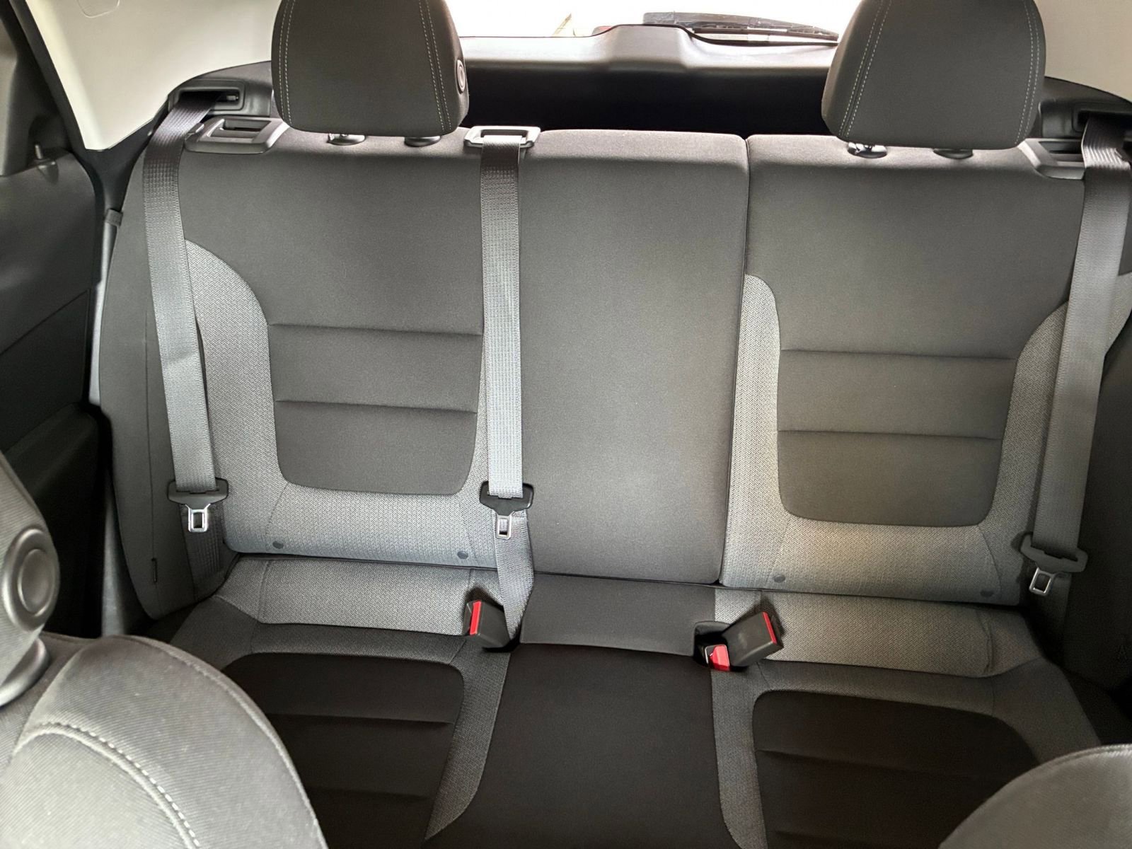 Used 2025 Chevrolet TrailBlazer LT image 37