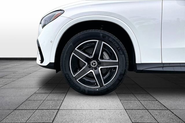 Certified 2023 Mercedes-Benz GLC 300 4MATIC image 4
