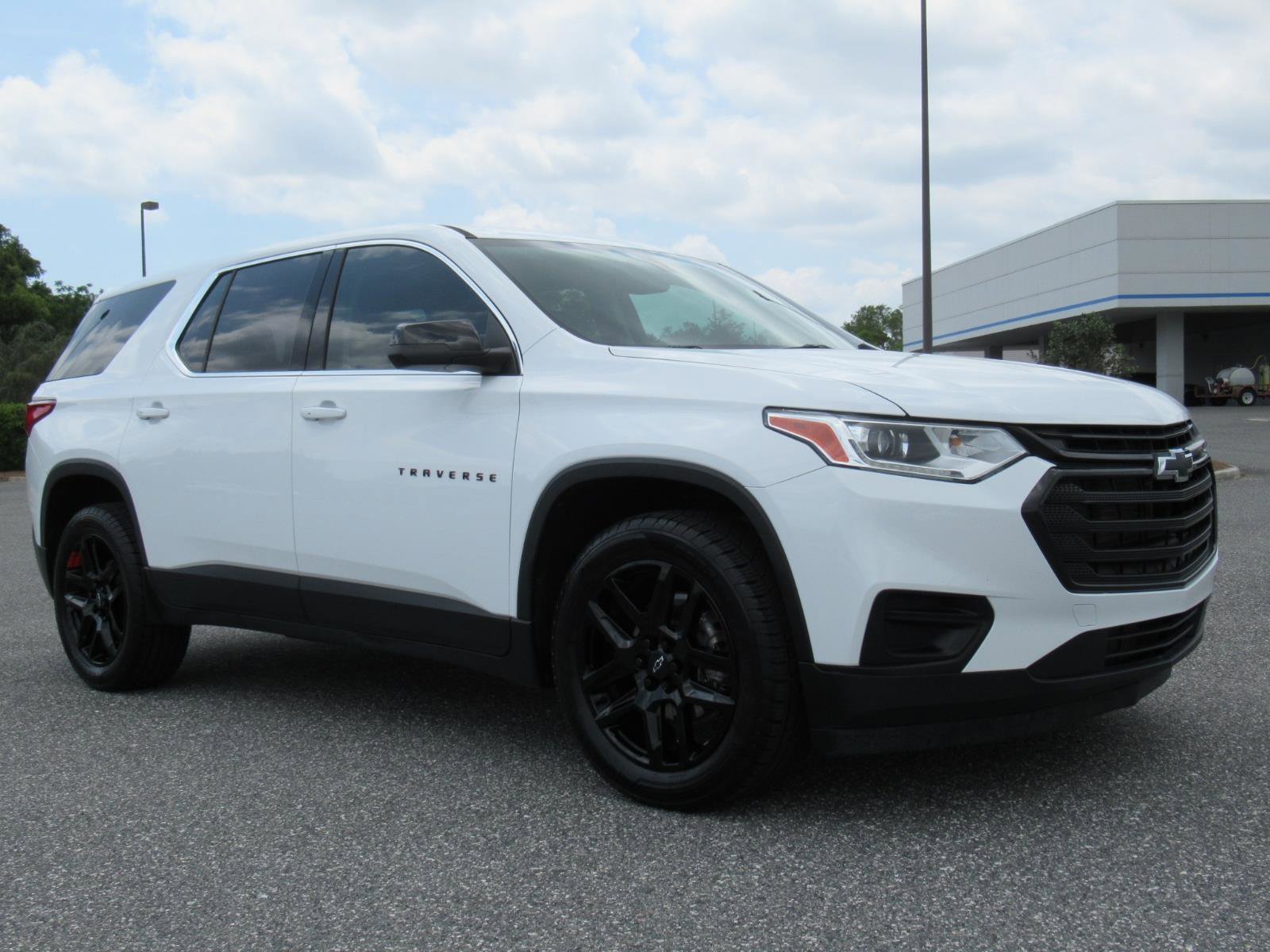 Used 2021 Chevrolet Traverse LS