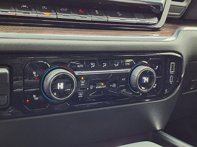 Used 2023 Chevrolet Silverado 1500 LT Trail Boss w/ Protection Package image 13