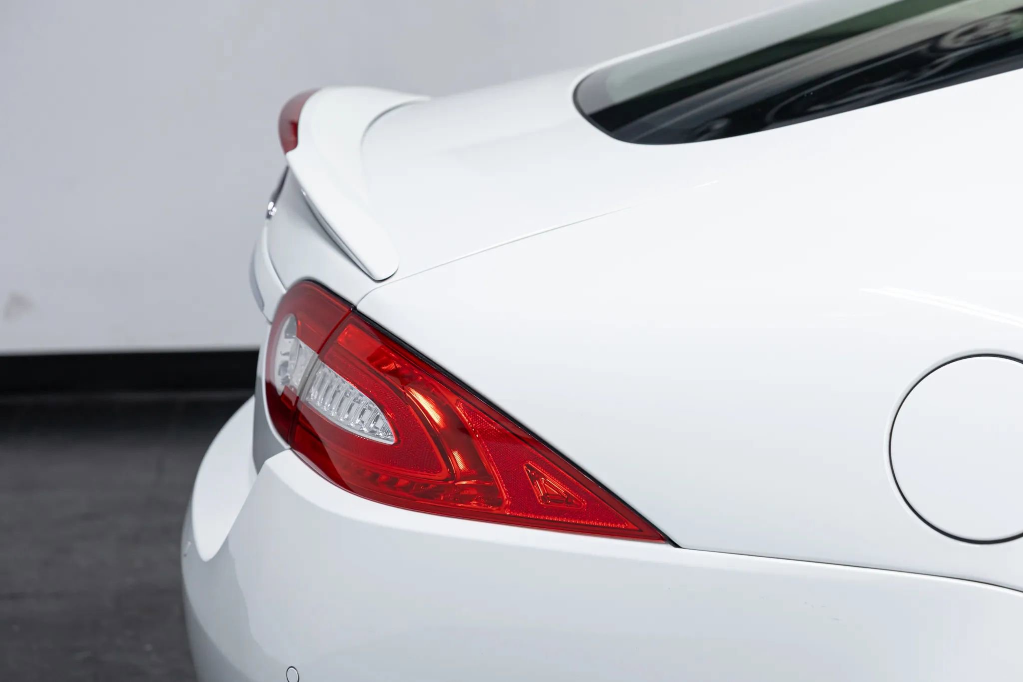 Used 2012 Jaguar XK Coupe image 9