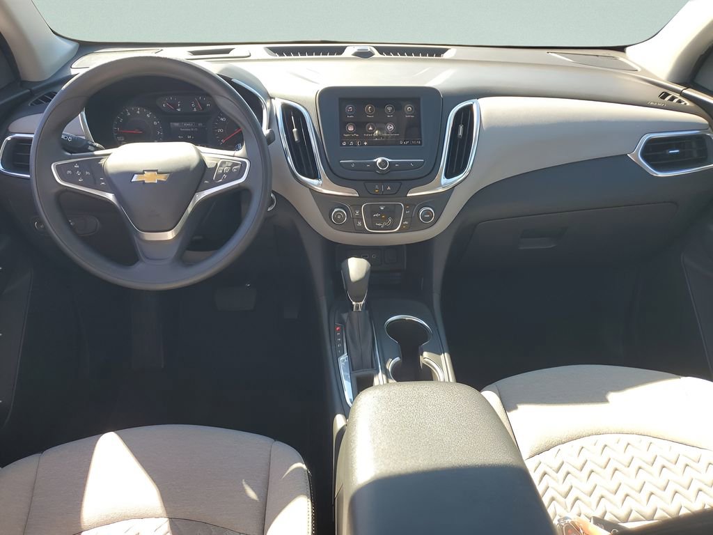 Used 2023 Chevrolet Equinox LS image 11