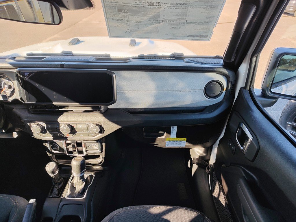 New 2026 Jeep Gladiator Sport AWD/4WD image 23