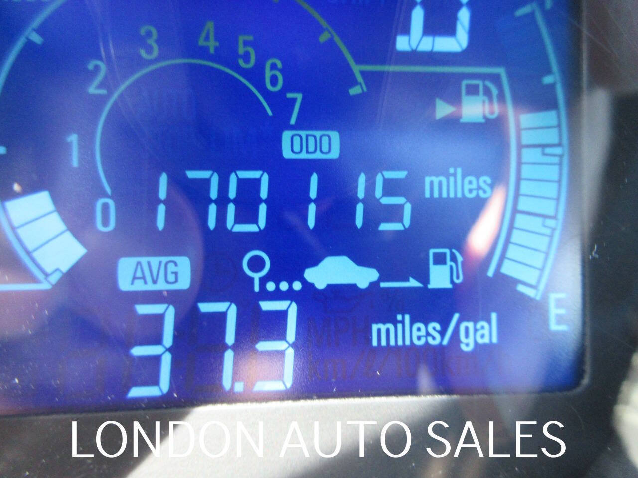 Used 2013 Chevrolet Spark LT FWD image 9