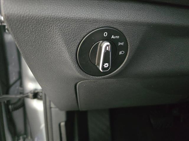 Used 2024 Volkswagen Jetta SE FWD image 26