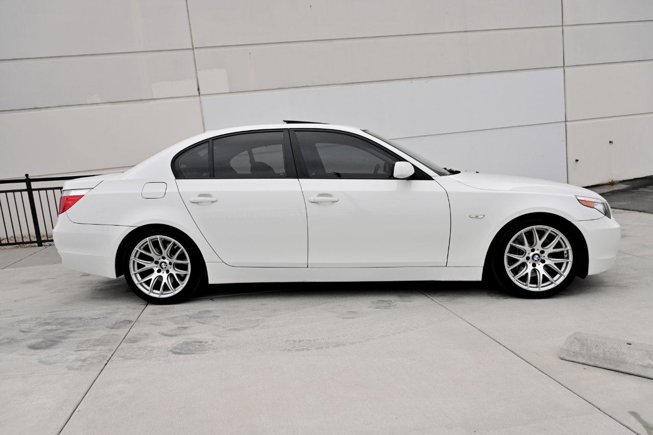 Used 2007 BMW 550i Sedan image 8