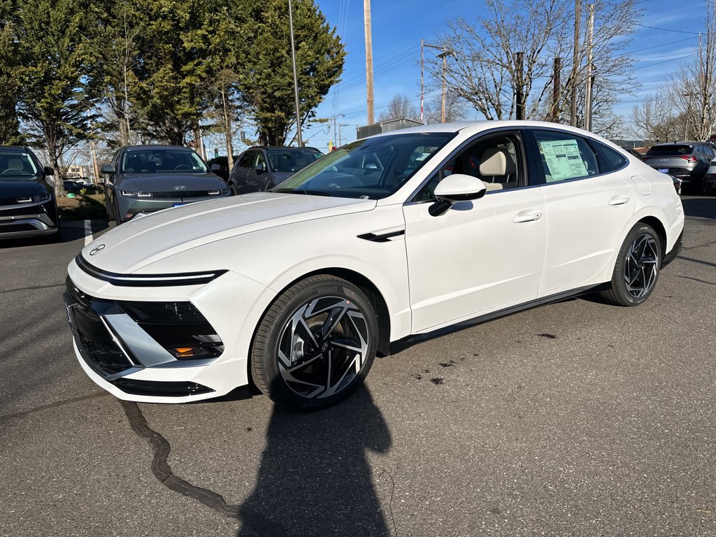 New 2026 Hyundai Sonata SEL AWD/4WD image 2