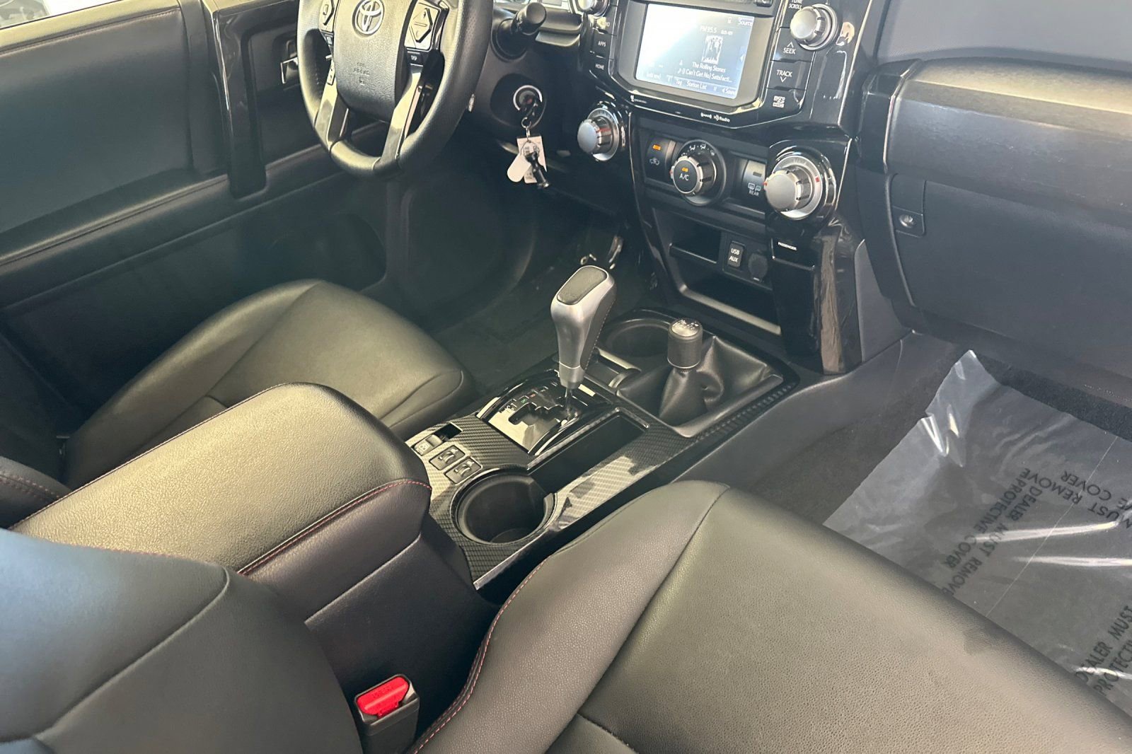 Used 2019 Toyota 4Runner TRD Off-Road Premium AWD/4WD image 18