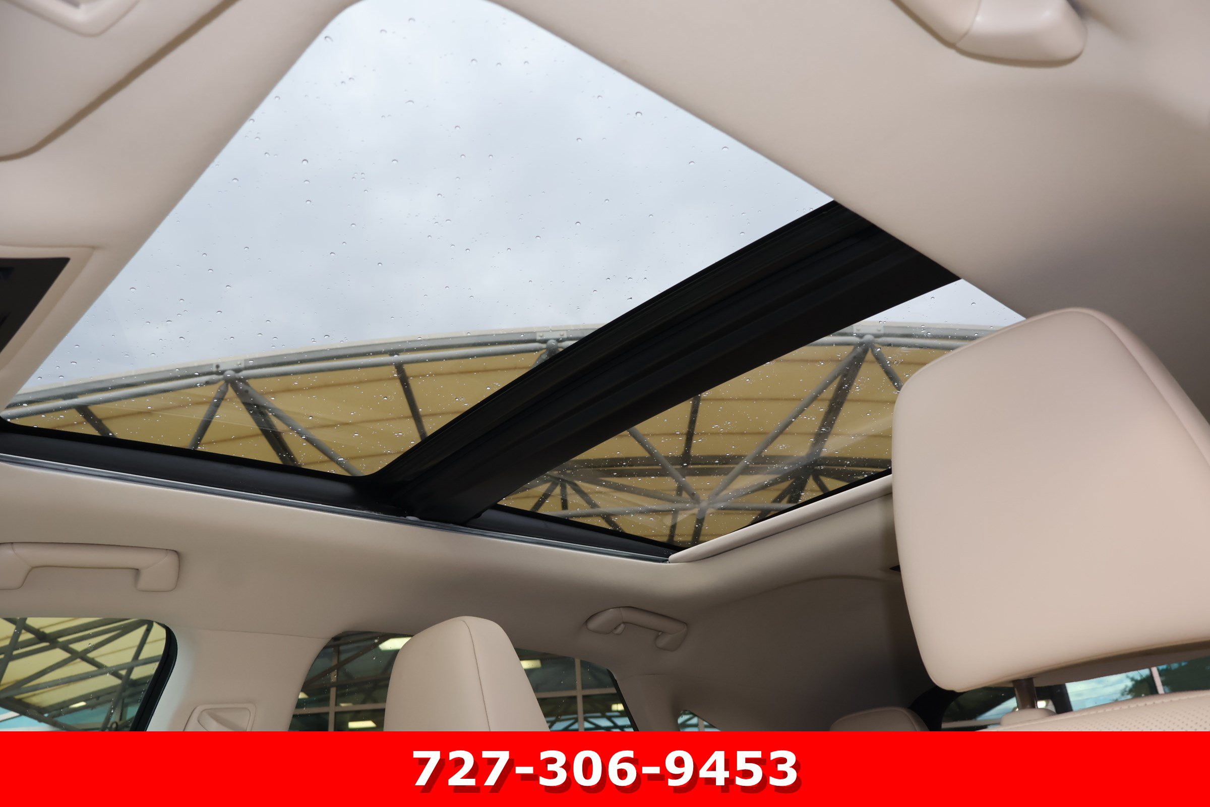 Used 2020 Lexus RX 450h AWD w/ Premium Package image 5