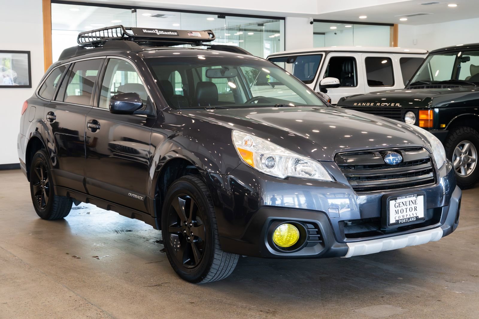 Used 2013 Subaru Outback 2.5i Limited AWD/4WD image 3
