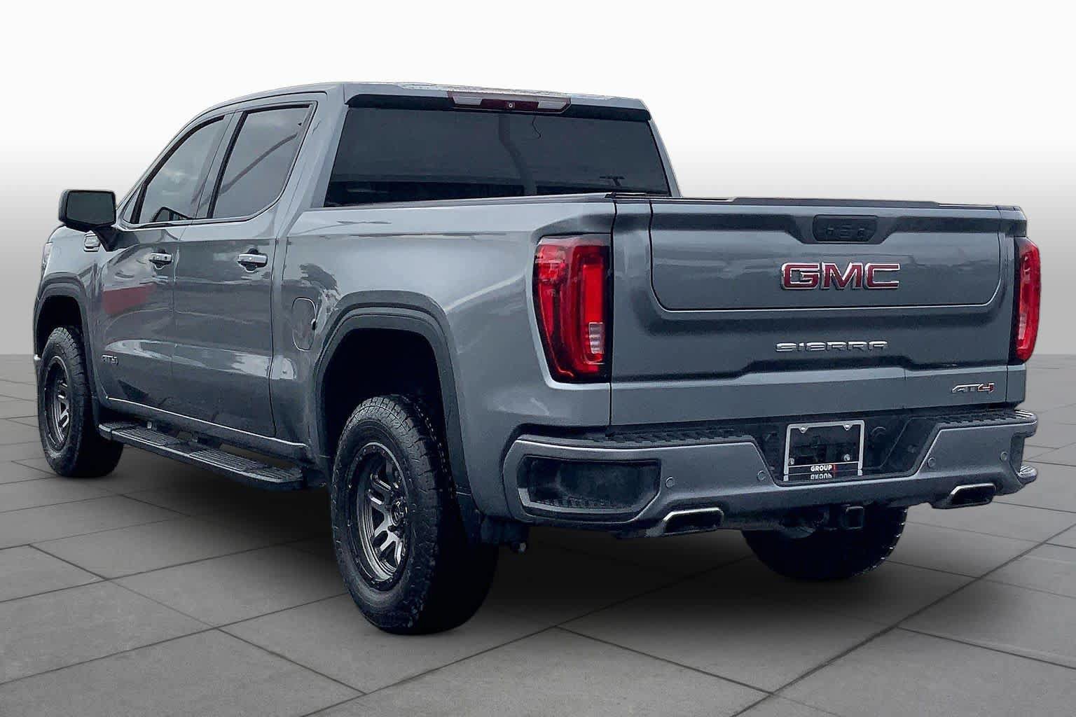 Used 2019 GMC Sierra 1500 AT4 w/ AT4 Premium Package AWD/4WD image 12
