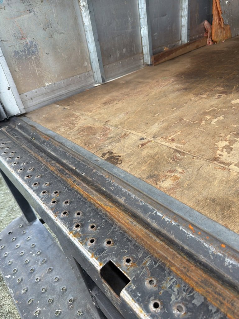 Used 2019 Ford E-350 and Econoline 350 Super Duty image 8