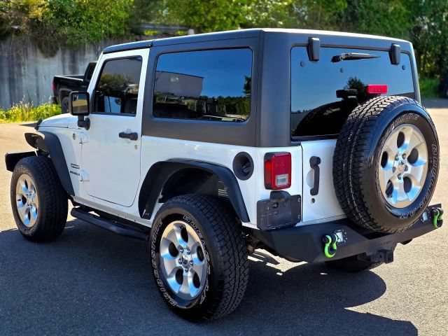 Used 2013 Jeep Wrangler Sport AWD/4WD image 6