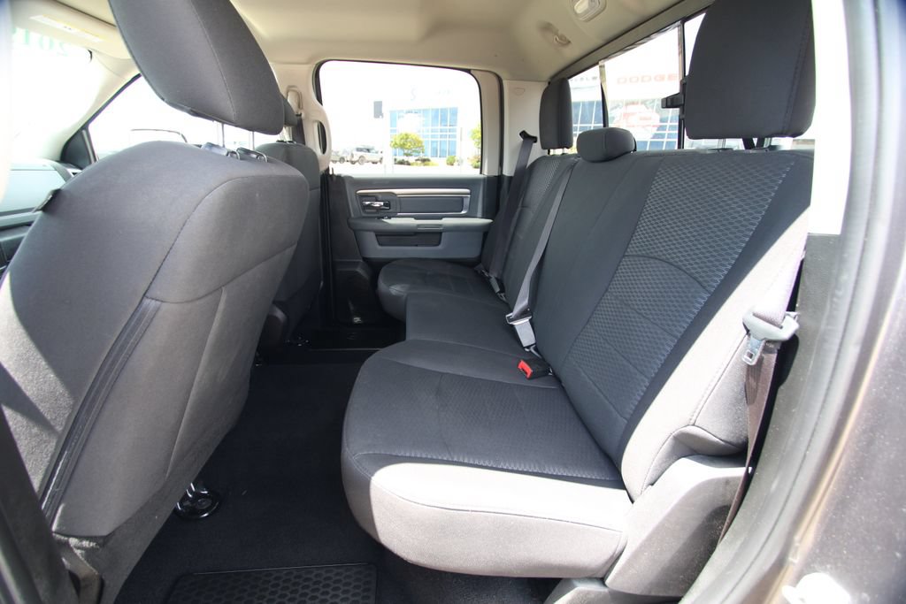 Used 2019 RAM 1500 Warlock AWD/4WD image 8