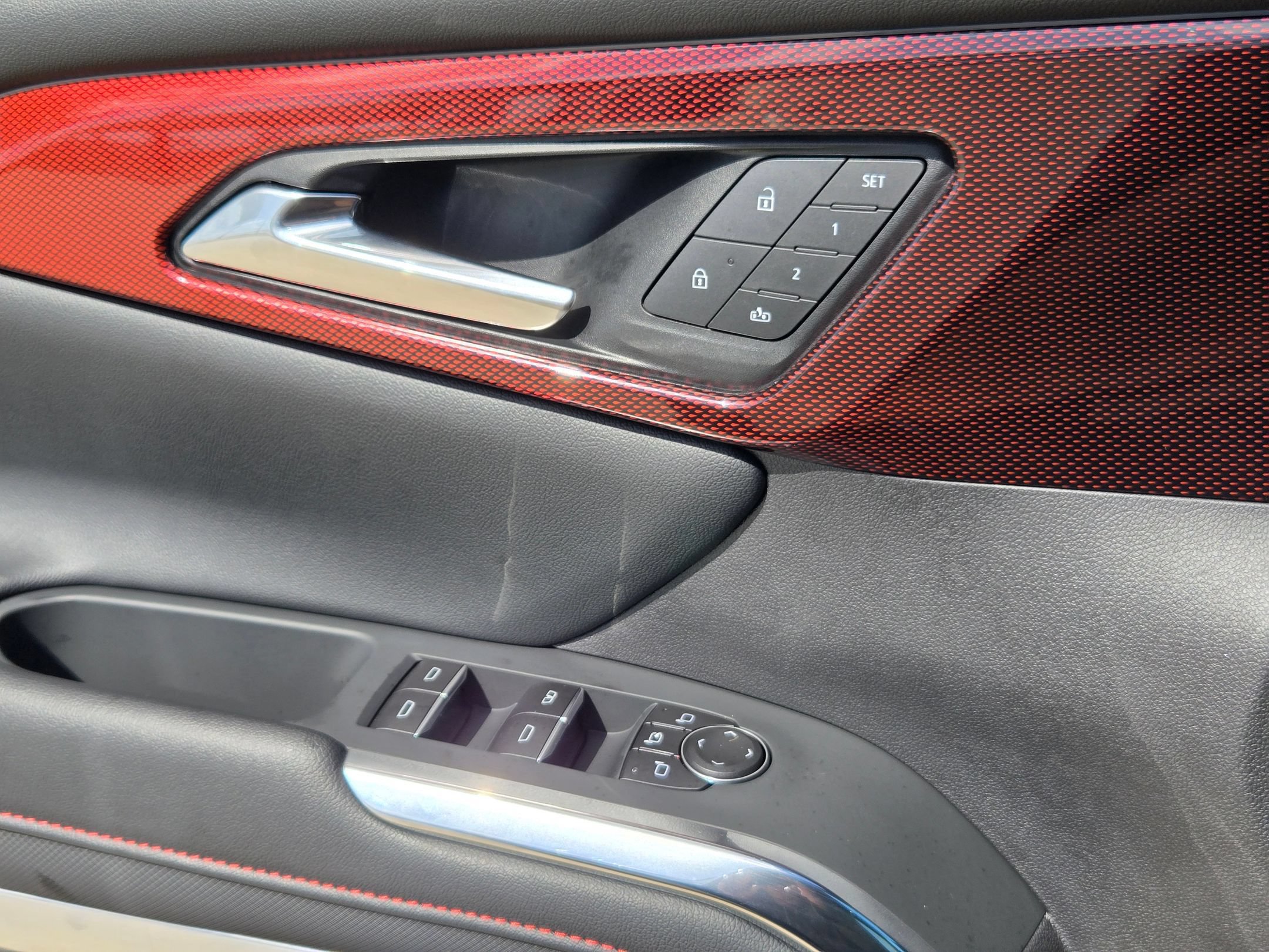 Certified 2026 Chevrolet Traverse RS w/ LPO, Floor Liner Package AWD/4WD image 19