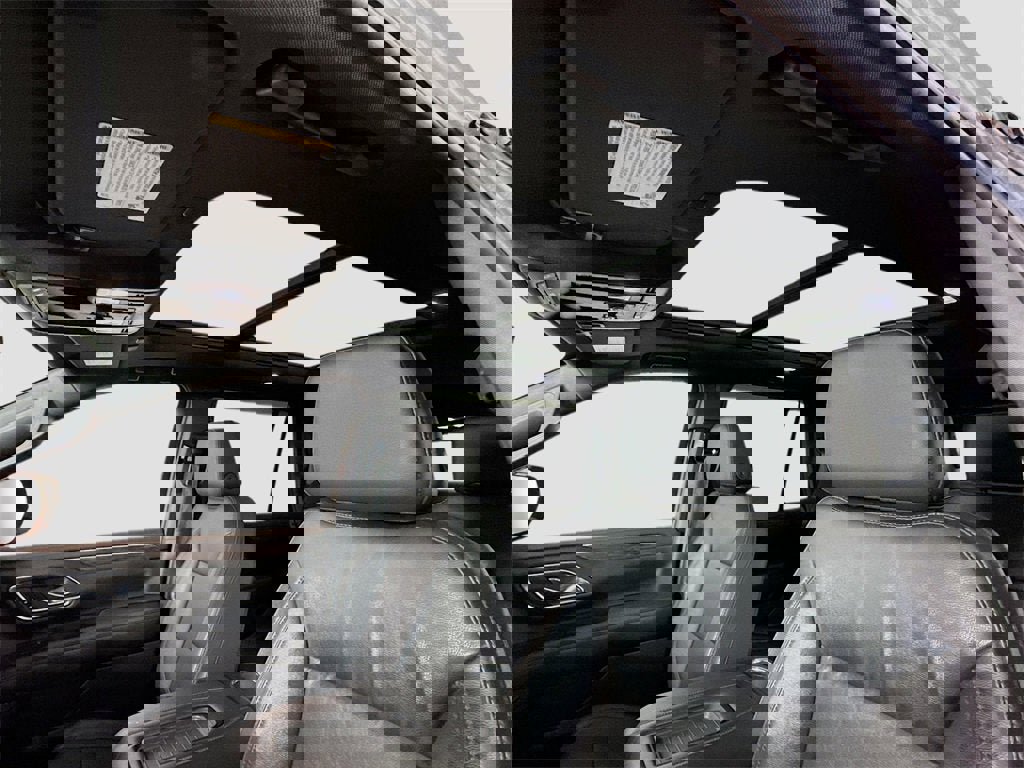 Certified 2021 Chevrolet Tahoe Z71 w/ Z71 Signature Package image 17