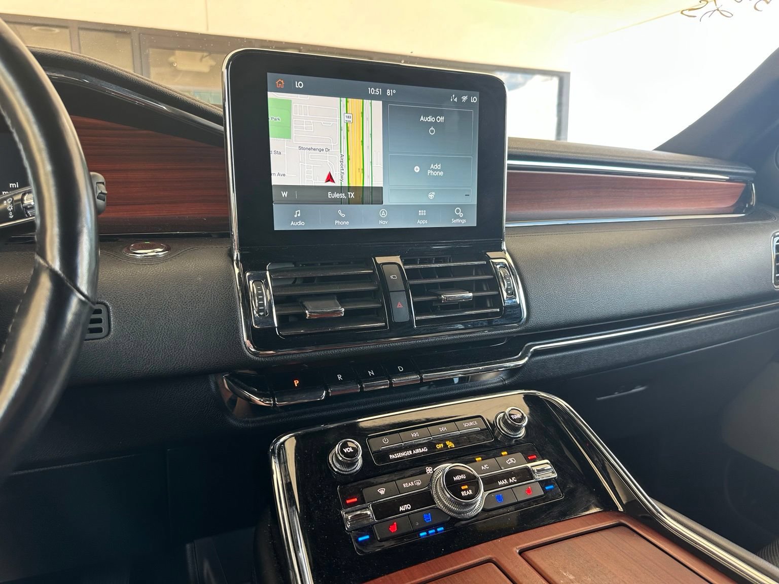 Used 2021 Lincoln Navigator Reserve w/ Luxury Package AWD/4WD image 14