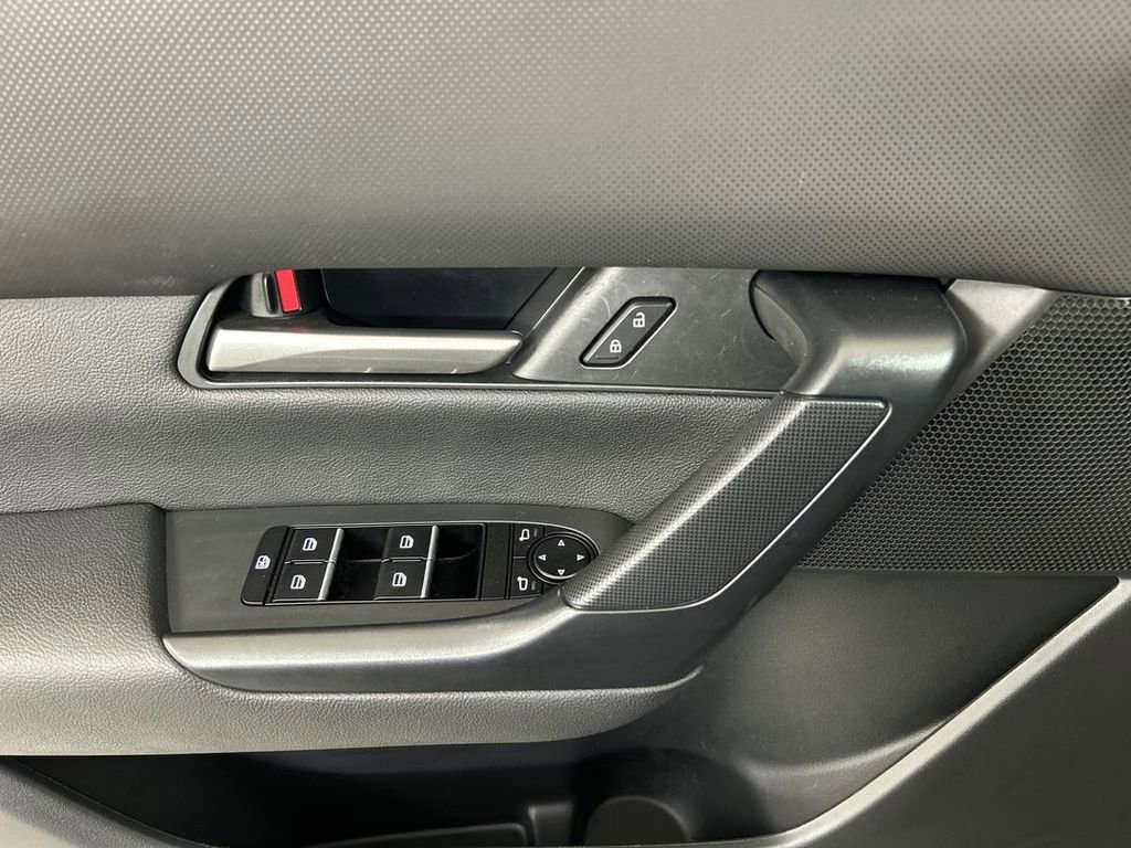 Used 2023 MAZDA CX-50 AWD 2.5 S w/ Cargo Package image 11