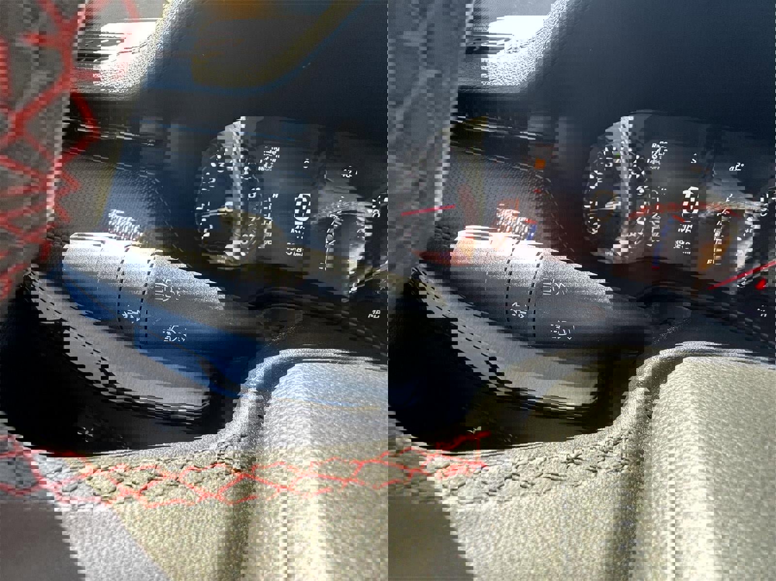 Used 2025 Jeep Compass Trailhawk image 22