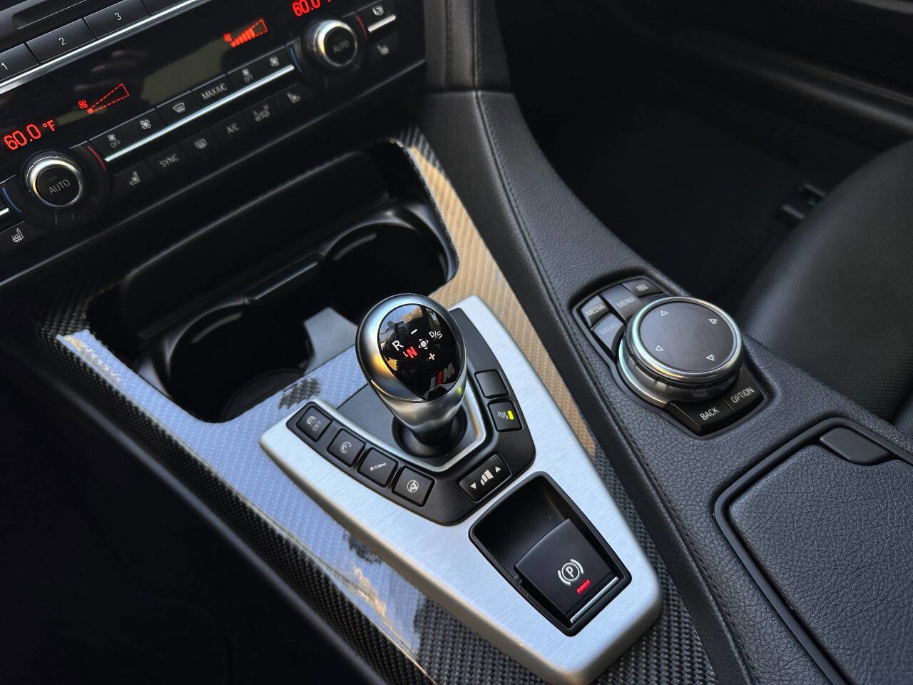 Used 2016 BMW M6 Coupe image 51