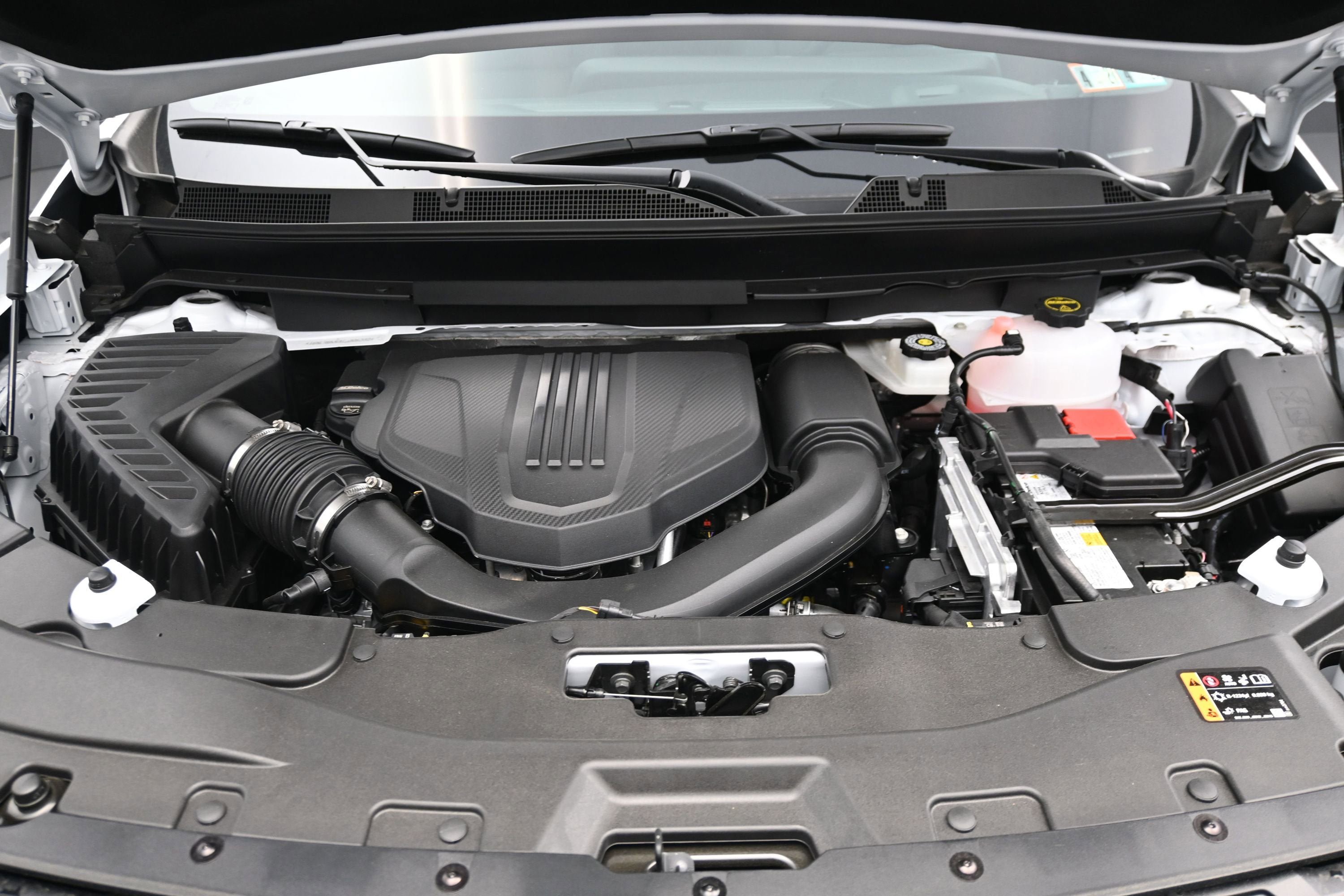 New 2026 Chevrolet Traverse LT w/ Sun and Wheel Package FWD image 30