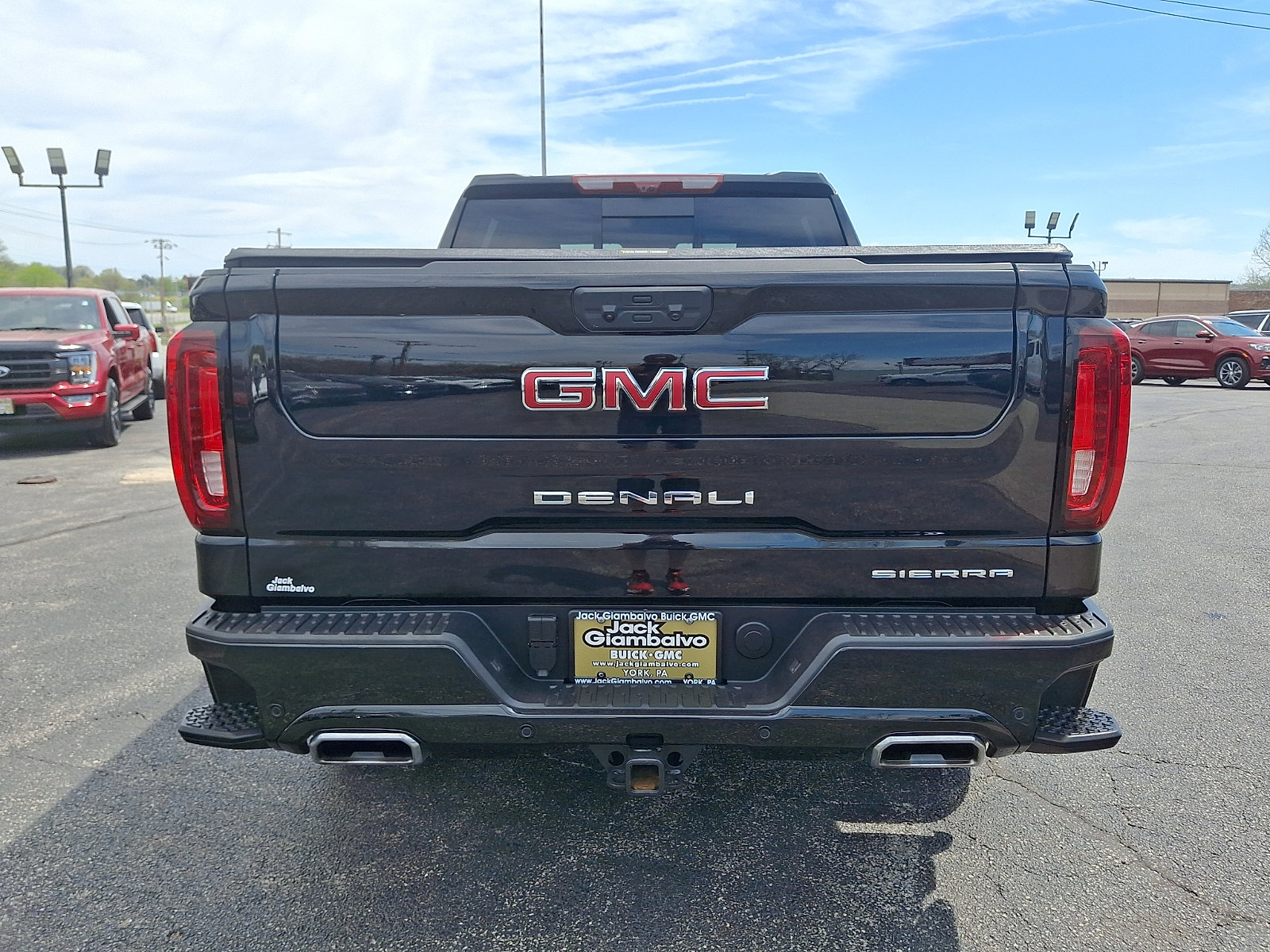Used 2026 GMC Sierra 1500 Denali w/ Technology Package AWD/4WD image 7